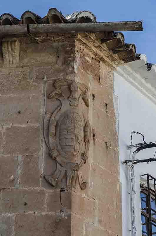 Ciudad Real - Villanueva de los Infantes 32 - Casa de Santo Tomás - escudo.jpg